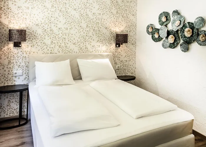 Huettenmuehle Hotel 3*